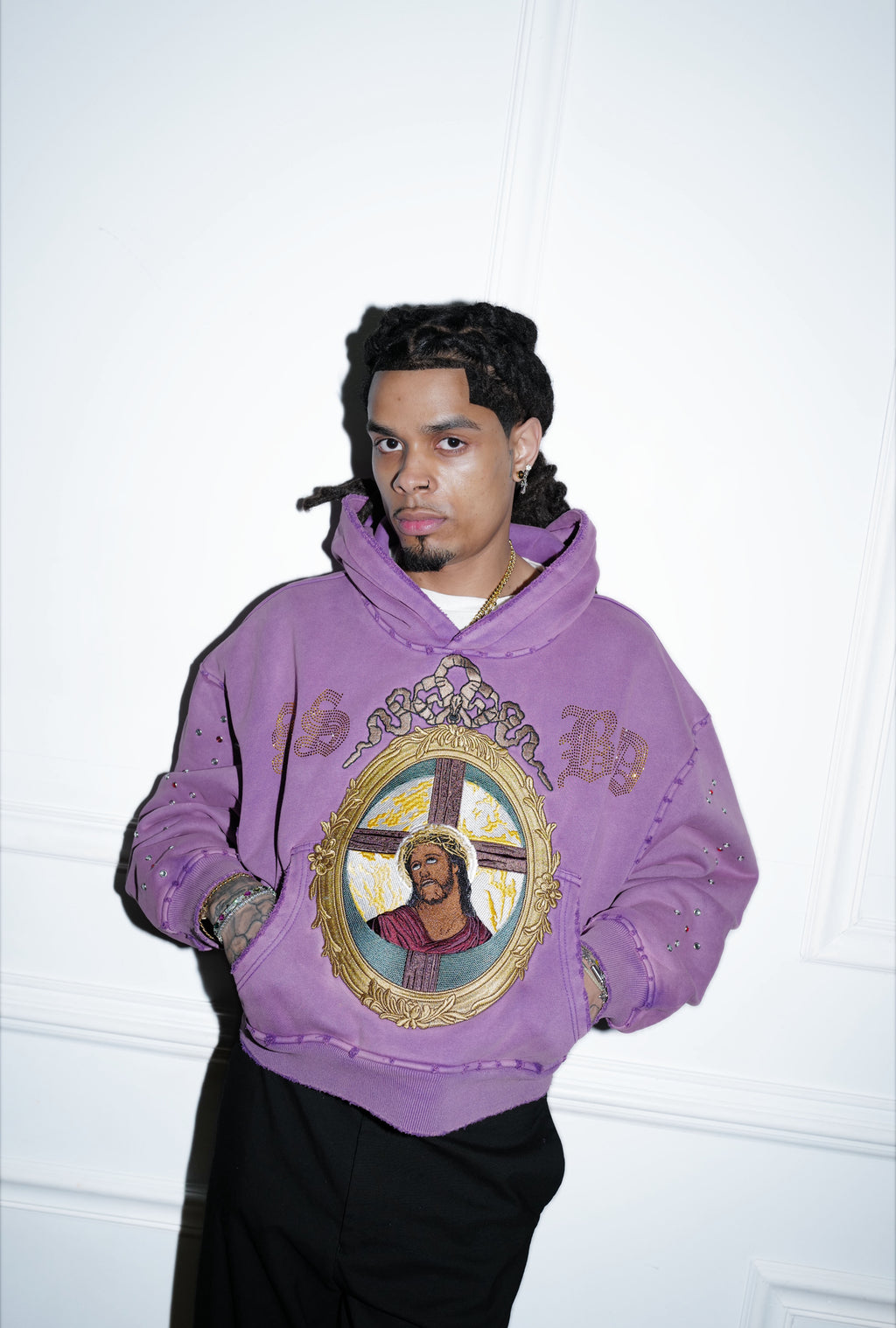Cristo Purple Portrait Pullover