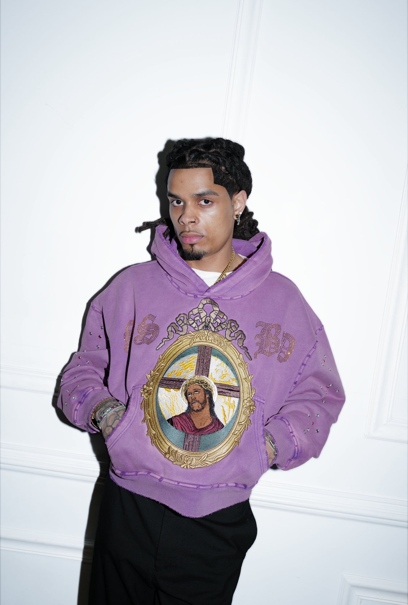 Cristo Purple Portrait Pullover